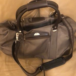 Samsunite travel bag